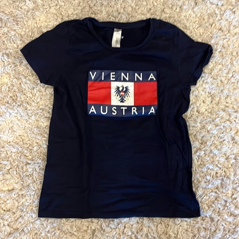 Navy blue Vienna, Austria t shirt
